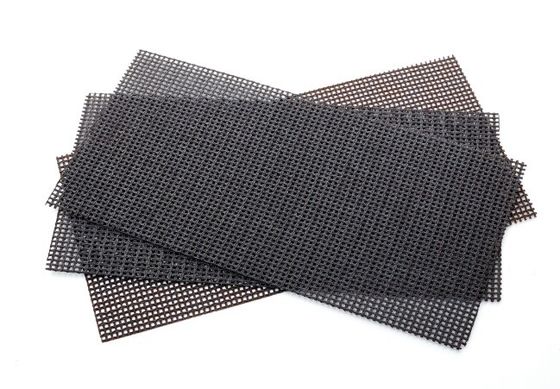 Maillage de filtrage en fibre de verre en forme de trou en diamant personnalisé pour la filtration de l'aluminium fondu