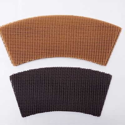 Personnaliser la largeur de la maille de filtre liquide en aluminium pour le filtre de secteur en fibre de verre sans alcalis
